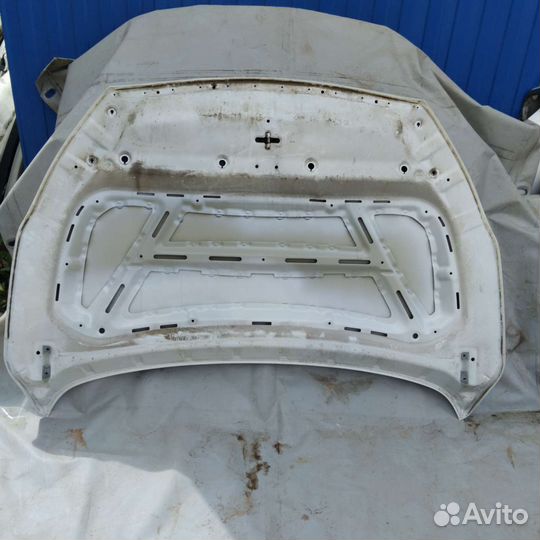 Kia Sorrento 3 капот