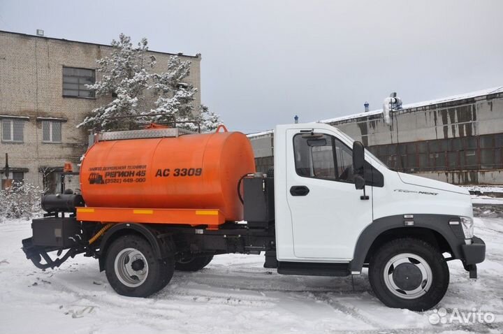 Автогудронатор с системой точного дозирования