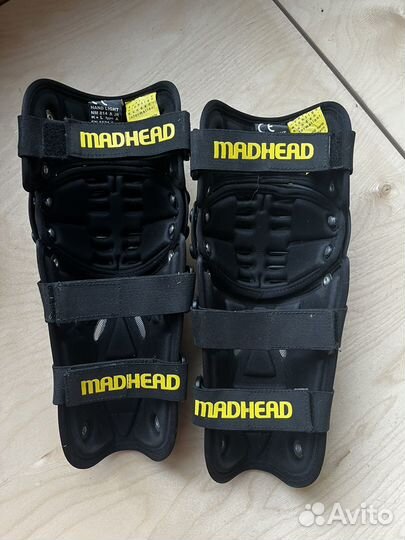 Мотонаколенники