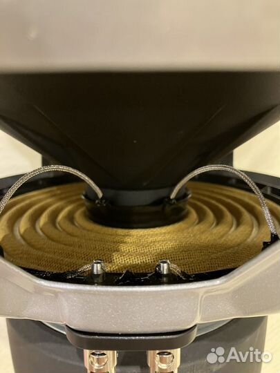 Сабвуфер JL Audio 13w3v3-8