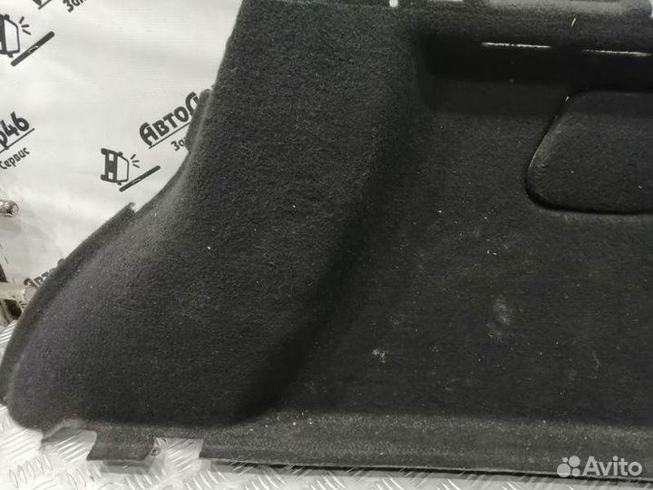 Обшивка багажника правая Renault Megane 3 хэтчбек