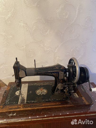 Швейная машинка