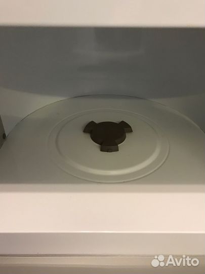 Микроволновка Hotpoint ariston