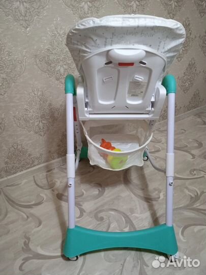 Детский стульчик для кормления