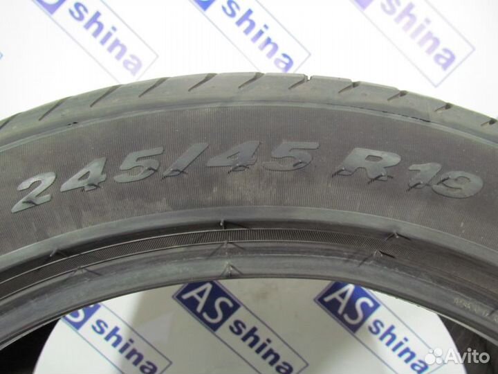 Pirelli P Zero 245/45 R19 89H