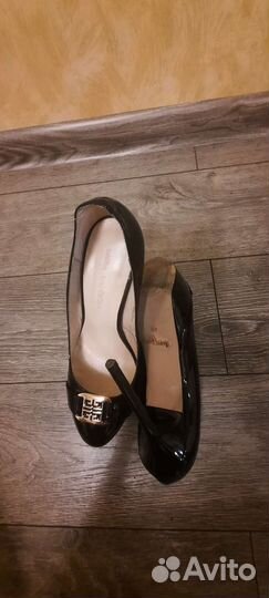 Туфли женские 40 размер Laura Valorosa