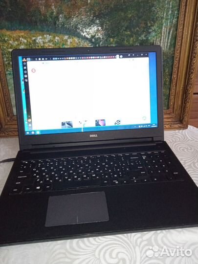 Ноутбук dell с мышкой и зарядкой рабочий