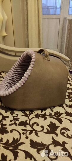 Лежанка-домик