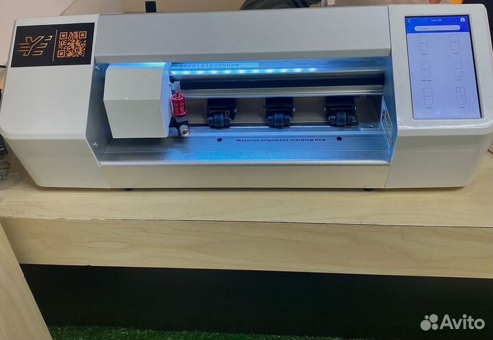 Гидрогелевая пленка с установкой на телефон