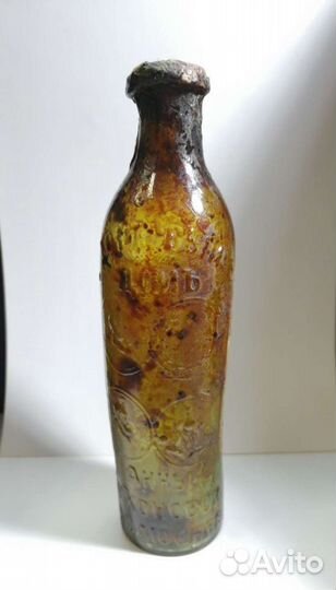 Старинная бутылка