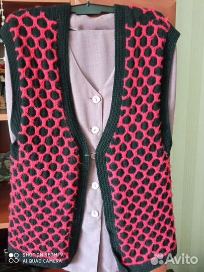 Жилетка, вязанные кофты