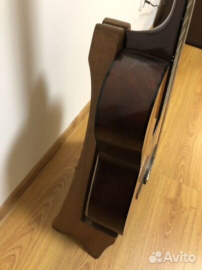 Подставка для гитары