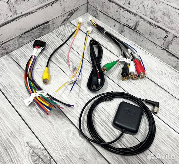 Магнитола Bos-8701