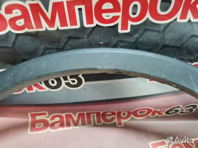 Накладка крыла передний левый Toyota RAV4