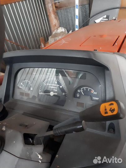 Мини-трактор HINOMOTO NX200, 2012