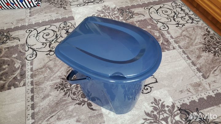 Ведро-туалет