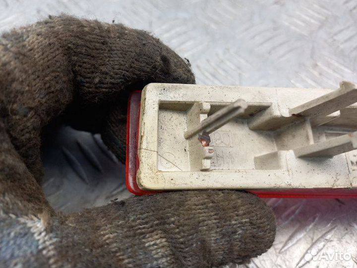 Отражатель в бампер задний левый Infiniti Fx45 4.5