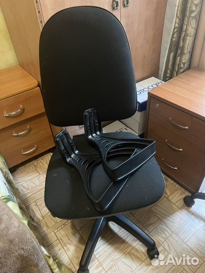 Компьютерное кресло