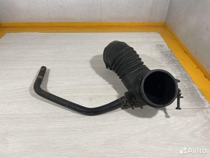 Патрубок воздушного фильтра Hyundai solaris