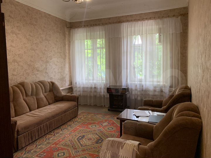 3-к. квартира, 60 м², 2/2 эт.