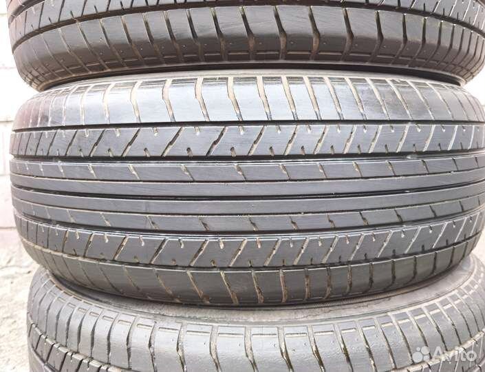 Yokohama A349 215/60 R17 96H