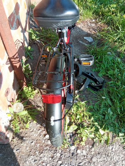 Детский велосипед четырехколесный