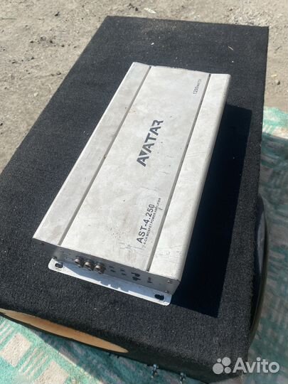 Сабвуфер и усилитель в автомобиль