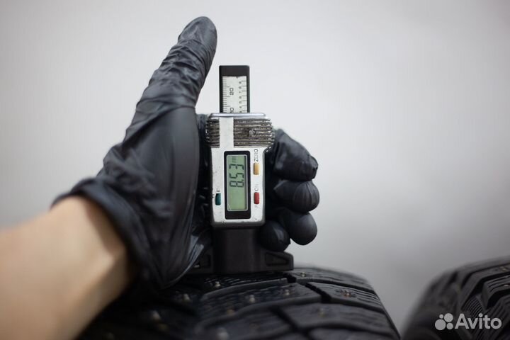 Michelin X-Ice North 4 215/60 R17 100T