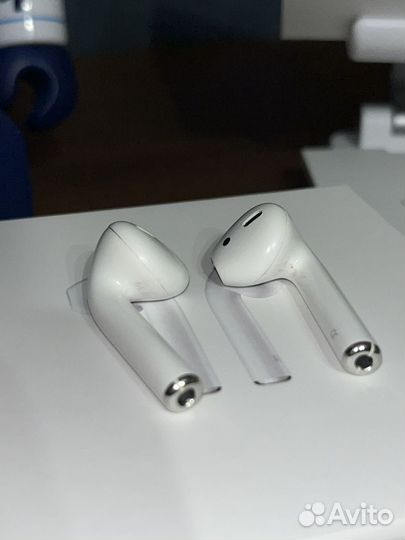 Airpods 1