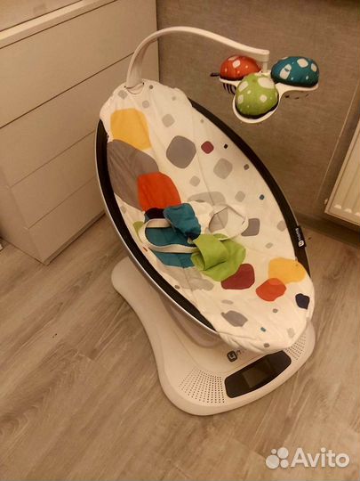 Укачивающий центр 4moms mamaroo