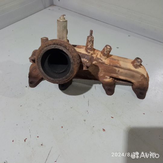 Выпускной коллектор passat b3 1.8