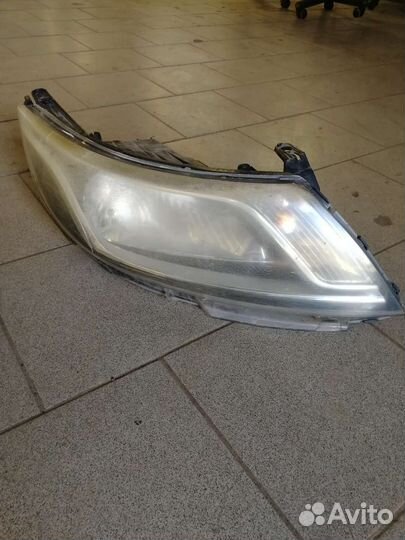 Фара на kia rio 3