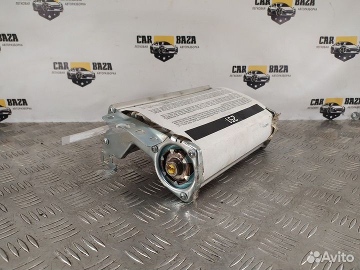 Подушка безопасности пассажира