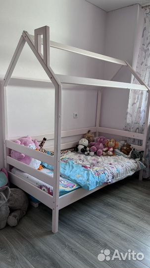 Детская кровать домик с матрасом