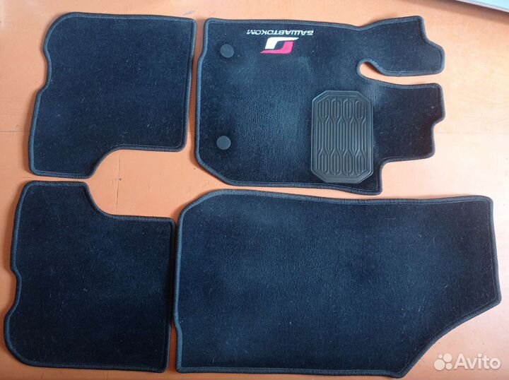 Автомобильные коврики