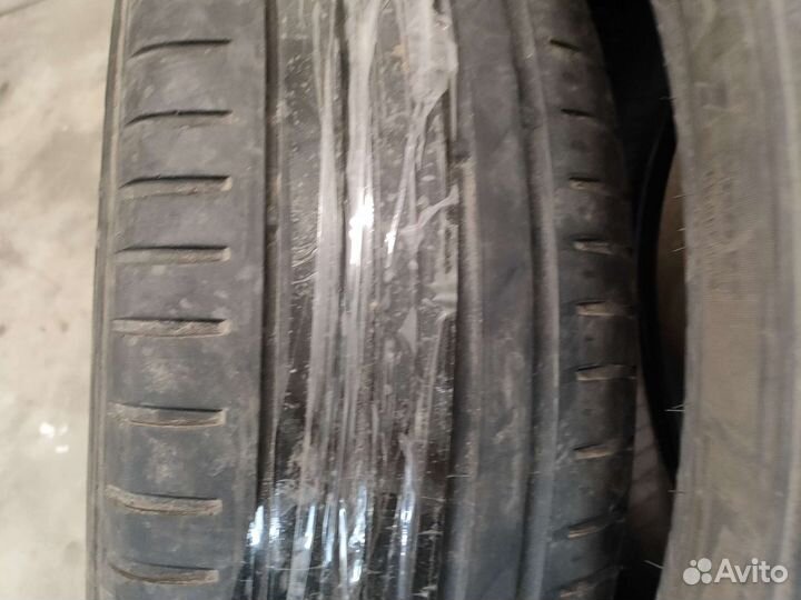 Nokian Tyres Hakka Z 235/60 R18 W