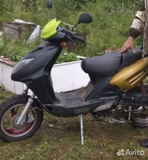 Продам скутер не на ходу