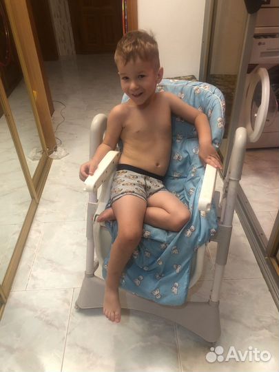 Стул для кормления