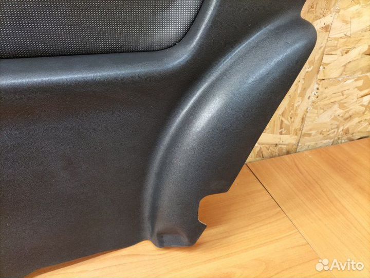 Обшивка/облицовка салона задняя правая Audi A3