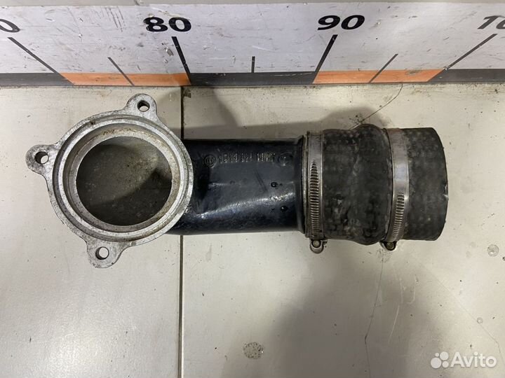 Патрубок впускного коллектора