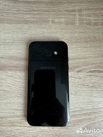 Samsung Galaxy A5 (2017) SM-A520F/DS, 3/32 ГБ