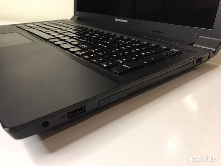 Ноутбук Lenovo b590 15,6