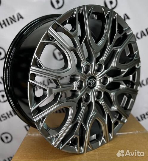 Кованые диски на Тойота Ланд Крузер 300 toyota R24