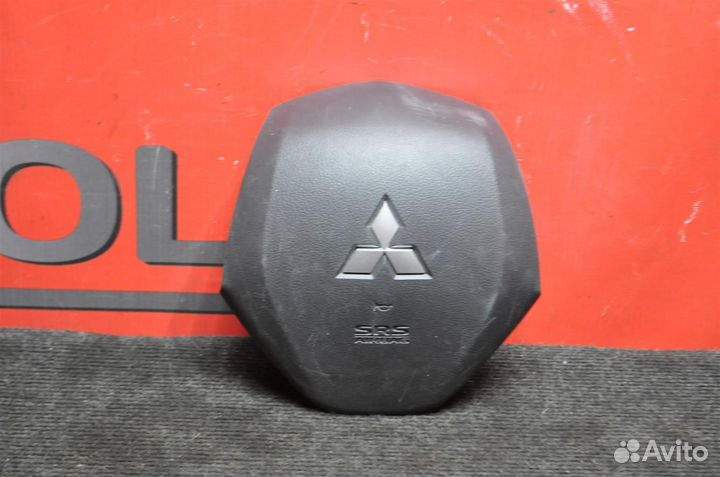 Подушка безопасности водителя mitsubishi Outland