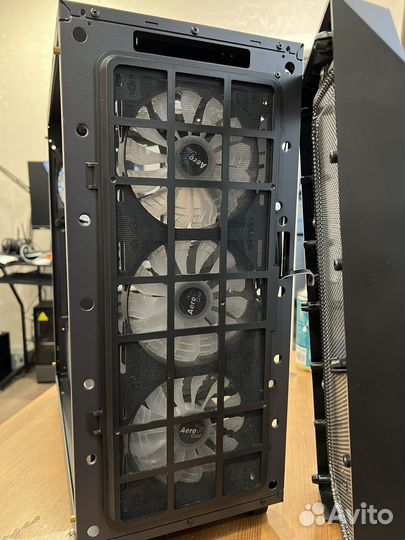 Комп. Корпус Aerocool P7-C0 Pro