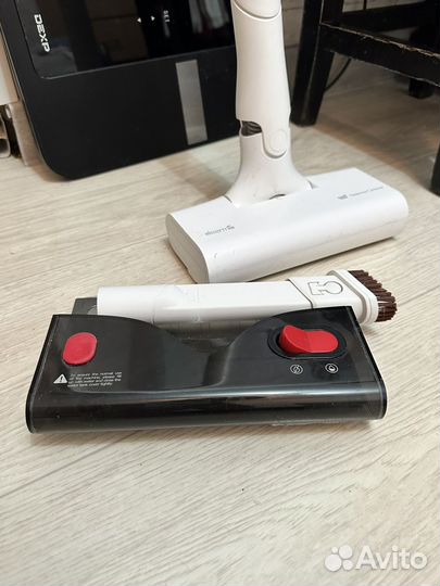Пылесос с влажной уборкой
