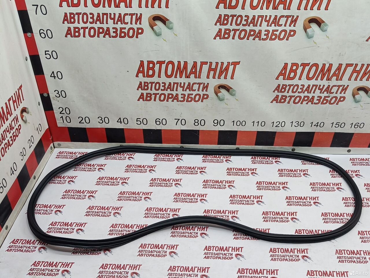 Уплотнитель двери задней левой Lixiang L7