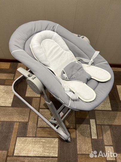 Стульчик для кормления и шезлонг 2 в 1