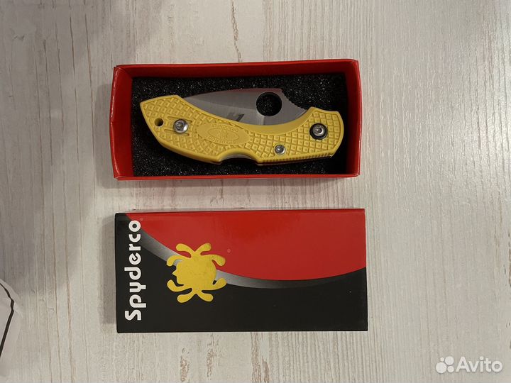 Нож складной spyderco