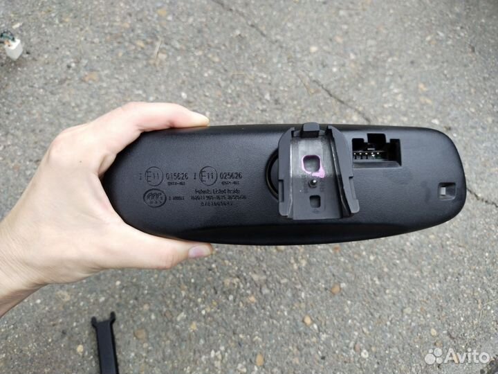 Зеркало заднего Toyota RAV4 2006-2012г